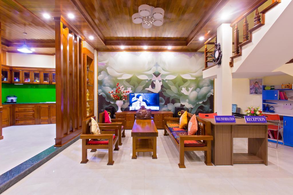 Light Sky Homestay Hoi An Exterior photo